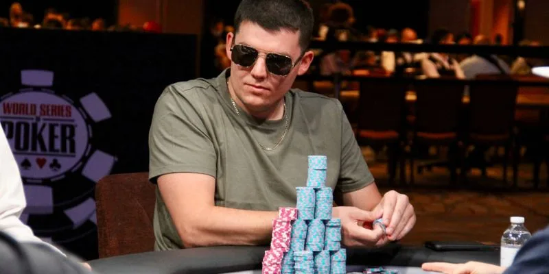 Ranking poker vị trí số 1 – Jesse Lonis (Mỹ)