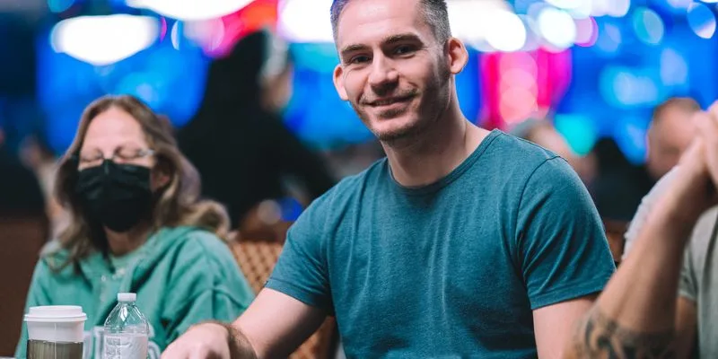 Justin Bonomo là người dẫn đầu ranking poker