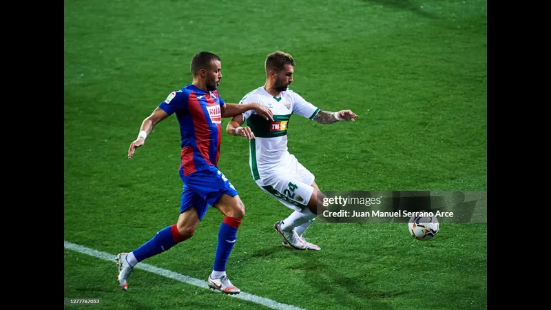 Bóng đá đỉnh cao giữa Eibar và Elche