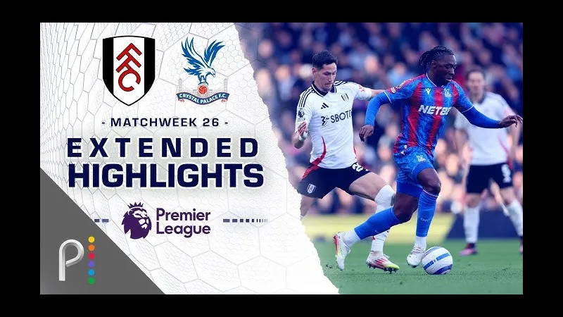 Cầu thủ của Fulham đang vật vã để giữ bóng trước sự áp đảo của Crystal Palace Cầu thủ của Fulham đang vật vã để giữ bóng trước sự áp đảo của Crystal Palace